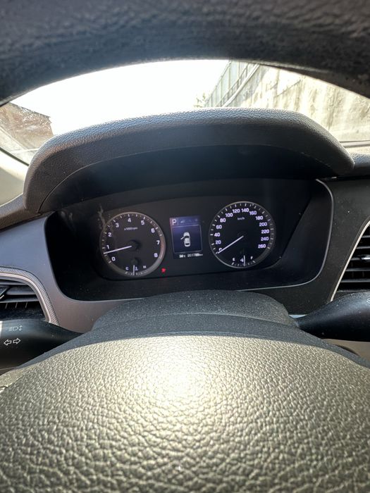 HYUNDAI SONATA 2017 VIN KMHE341DBHA338293 фото оголошення 11 з 14