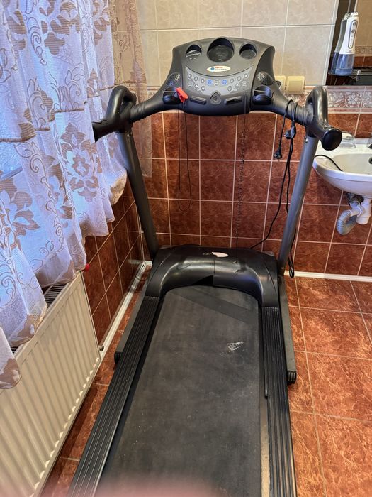 Продається бігова доріжка