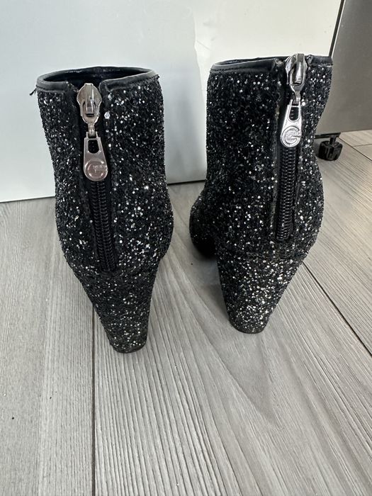 Guess botki brokatowe czarne srebrne cekiny 38 kowbojki
