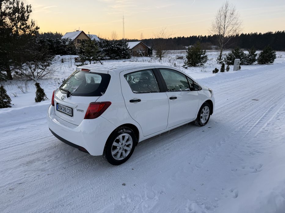 Toyota Yaris 1.0  benzyna 2015 rok kamera klimatyzacja