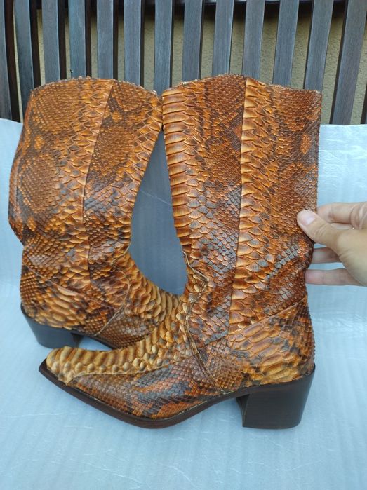 Kowbojki  - skóra  naturalna - 940  zł