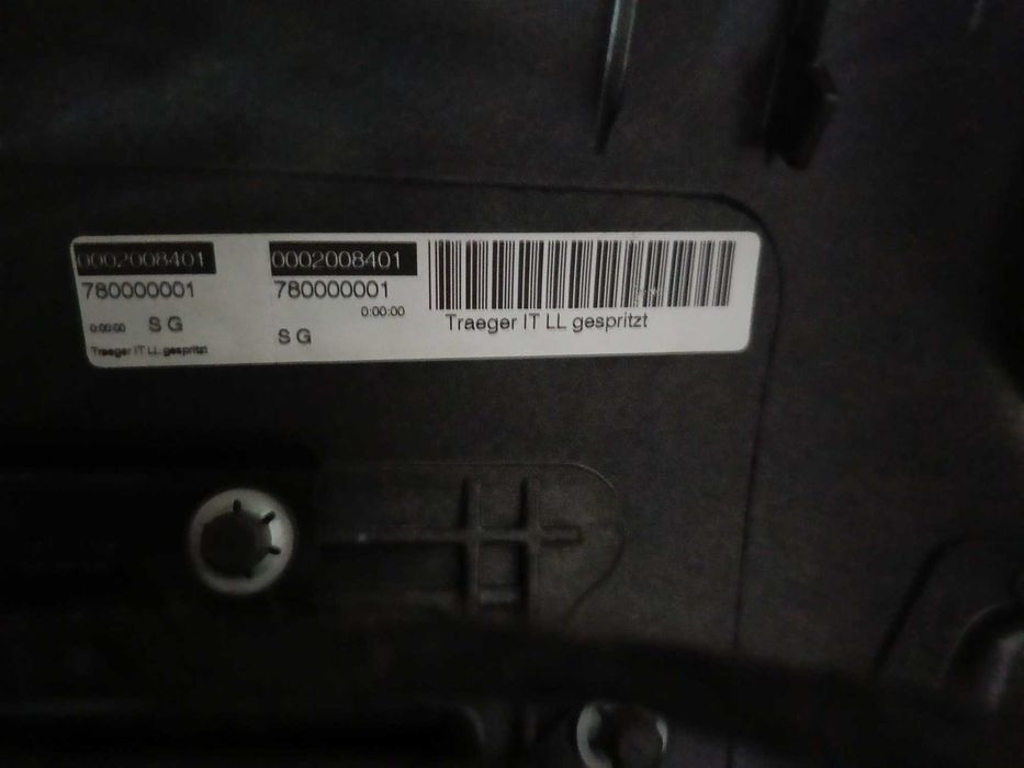 deska rozdzielcza konsola kokpit pulpit AUDI A3 8P 8P1.857.067 BDB