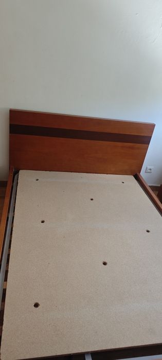 Cama casal de excelente qualidade