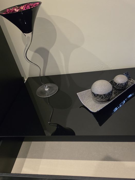 Mesa de Centro Moderna - Preto Brilho c/ Gaveta Forrada
