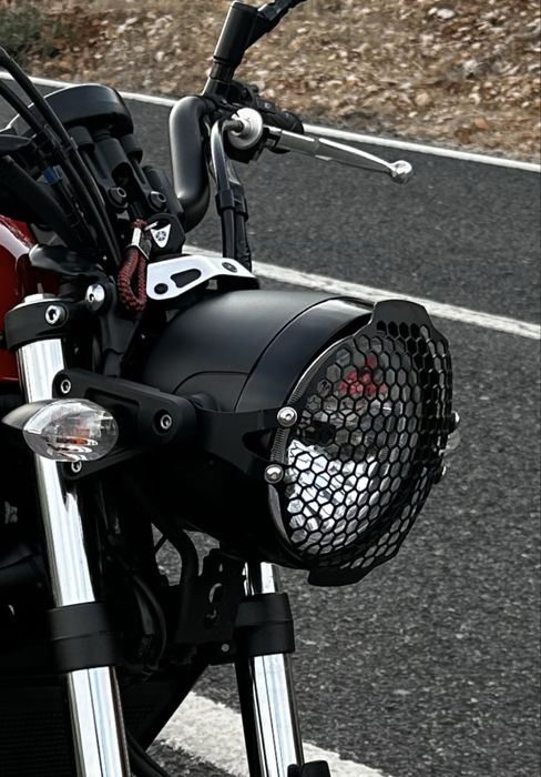 Proteção farol yamaha xsr 700