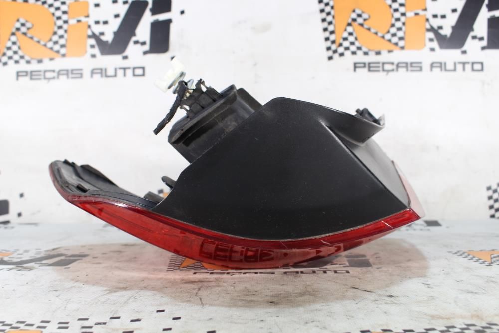 Farolim esquerdo VOLKSWAGEN Golf VI (5K1)