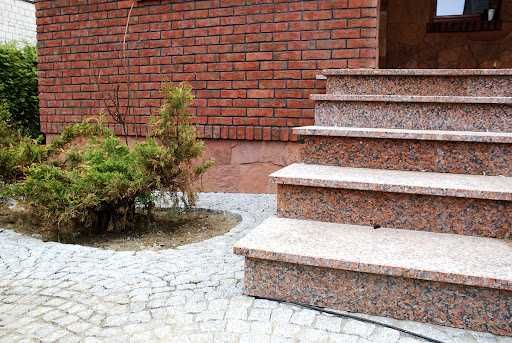 Schody Stopień + Podstopień Granit Czerwony Maple Red 150x33x2