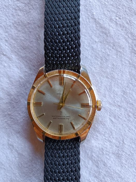 Relógio mecânico Deluxe