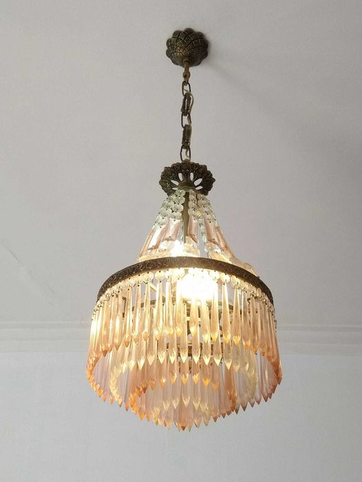 candeeiro rosa e transparente 5 níveis de cristais completos