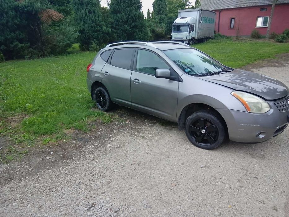 Nissan Rouge maska