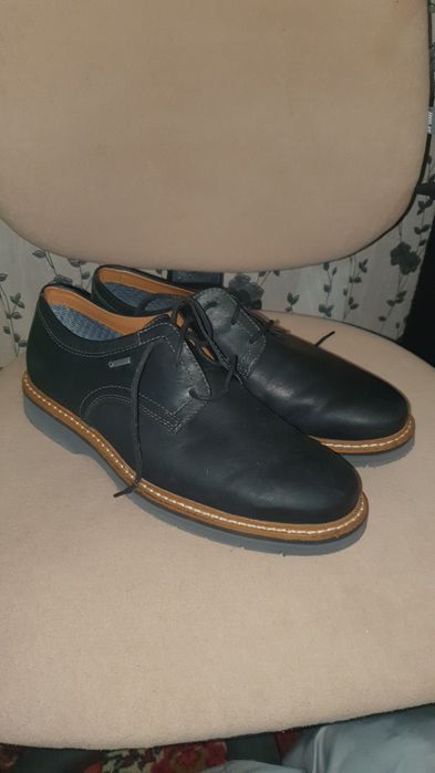 Продам туфлі шкіряні