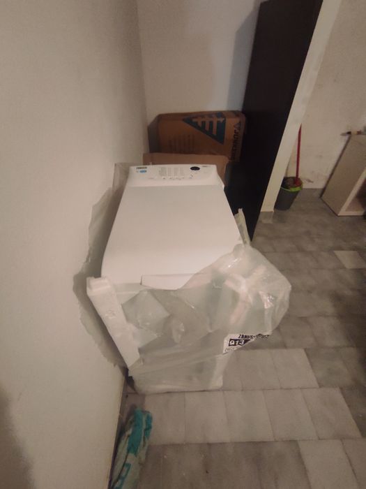 Maquina de roupa para lavandaria Zanussi