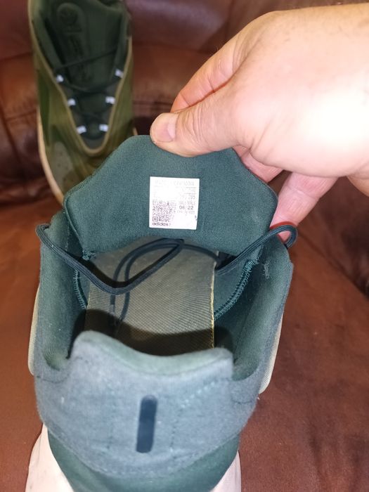 Кросівки Адідас 46