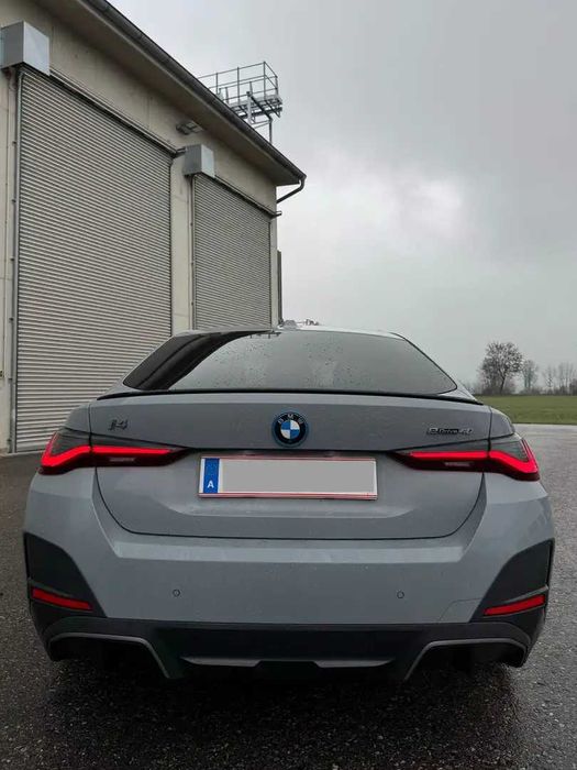 Разборка BMW I4 G26 Бампер б/у автозапчастини