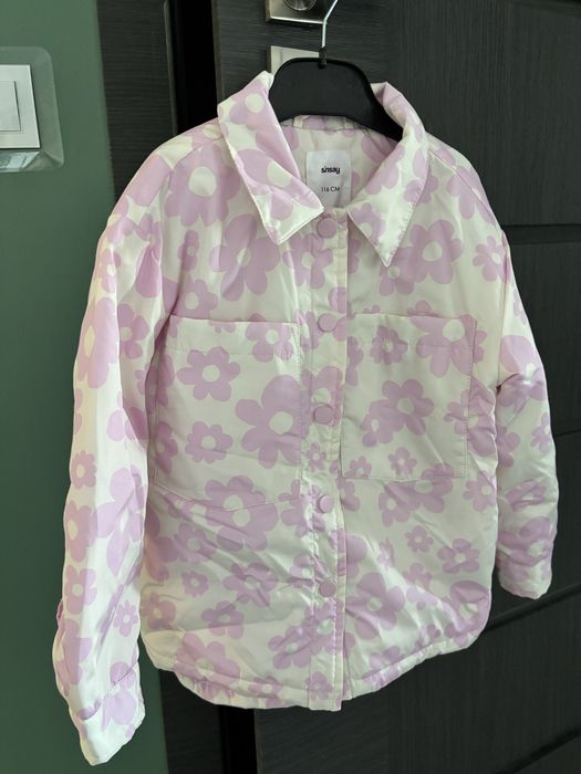 Kurtka wiosenna jesienna Sinsay 116 fioletowe kwiatki