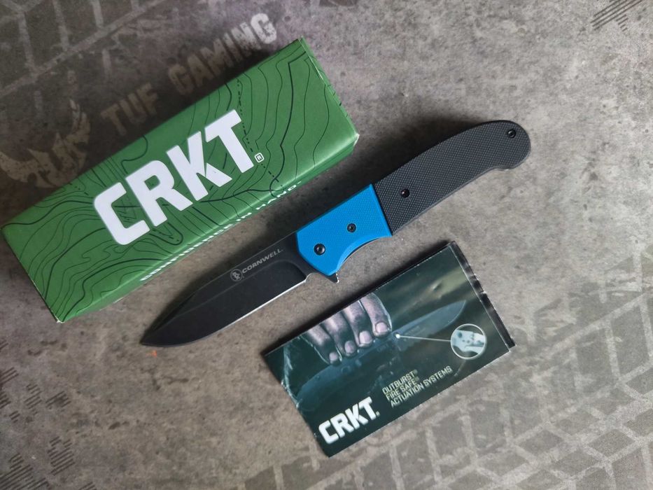 Book Magazine CRKT Сolumbia River Knife & Tool Ignitor