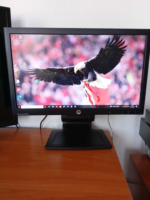 Computador e monitor