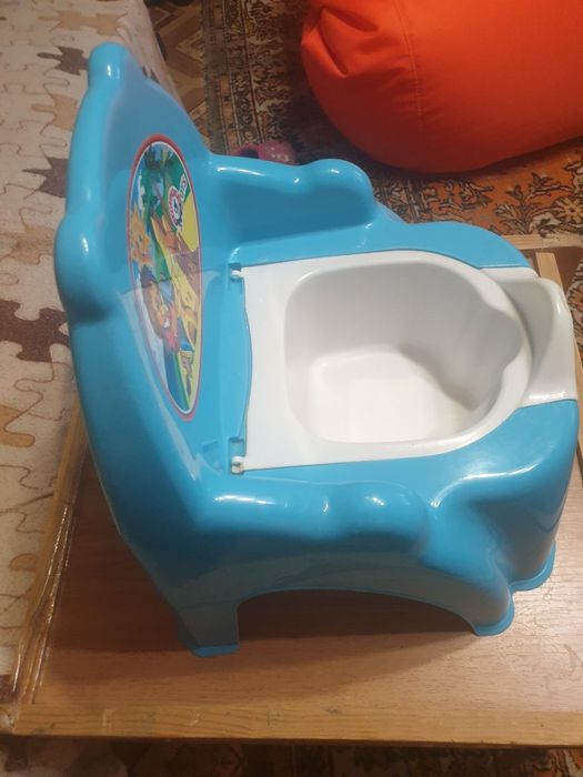 Продам детский горшок