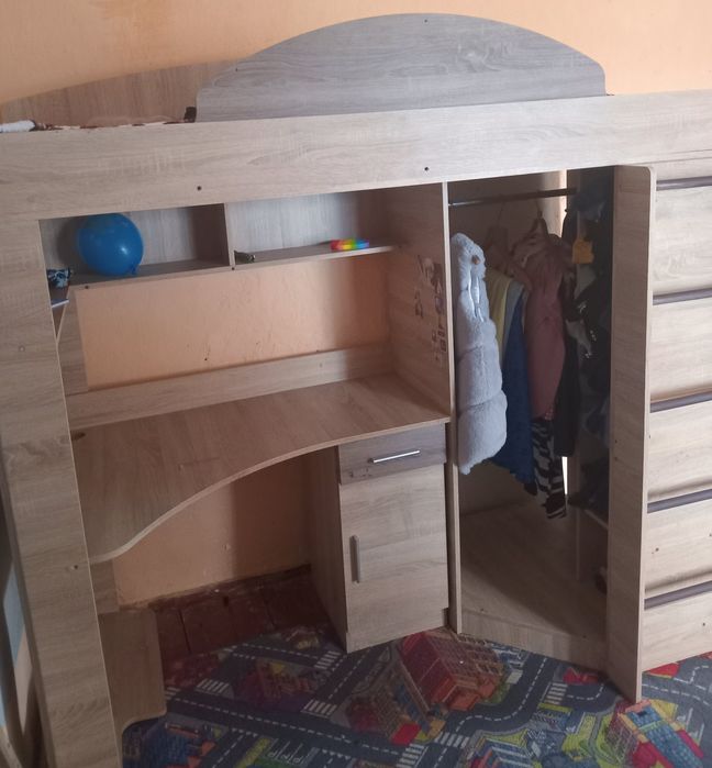 Продаєтся двохярусна кровать