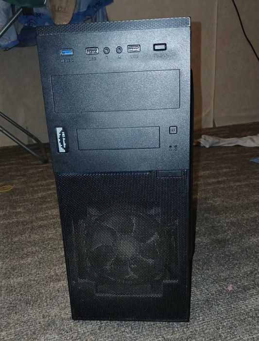 Продаётся готовый системный блок с монитором, клавиатурой, мышью