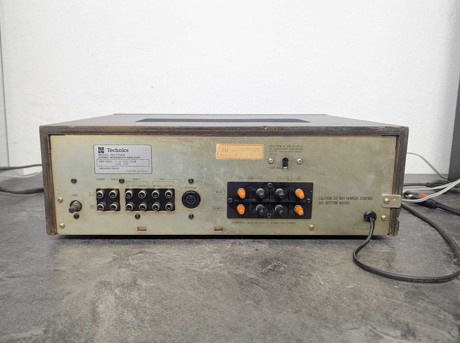 Стерео підсилювач TECHNICS SU-7100K.