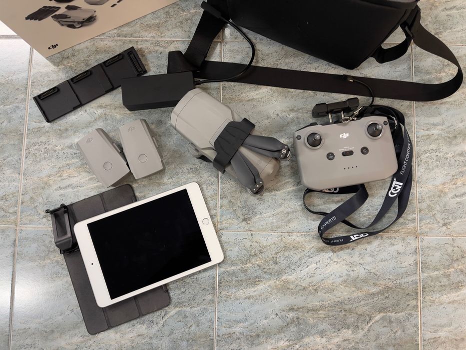 Vendo Drone DJI Air 2 Fly More Combo