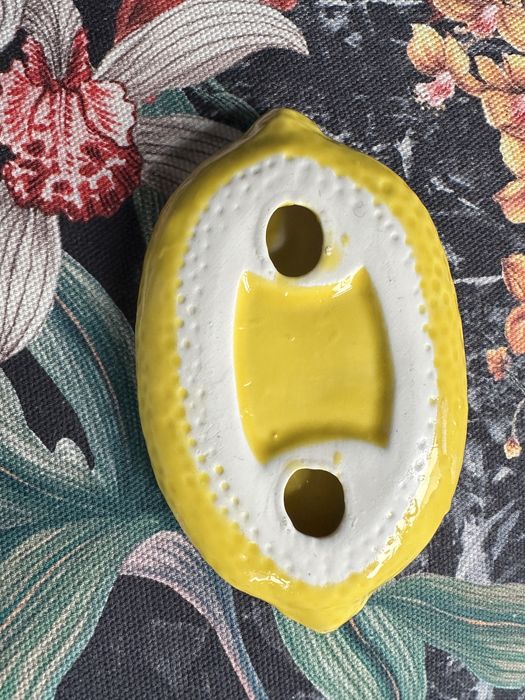 Mydelniczja ceramiczba cytryna nowa