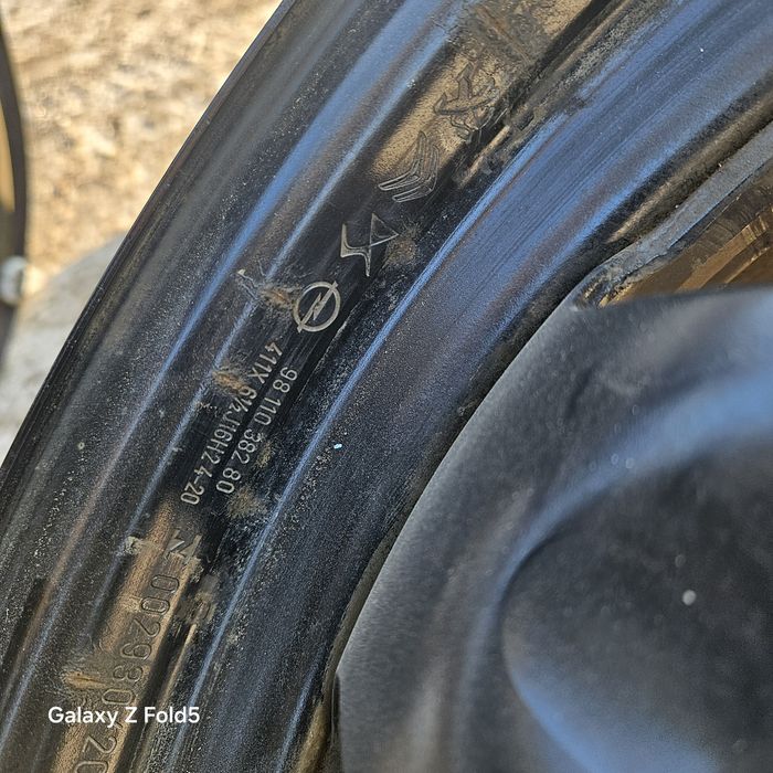 Felgi 16 Opel Crossland X Citroen Cactus C3 Aircross C4 ET20 4x108