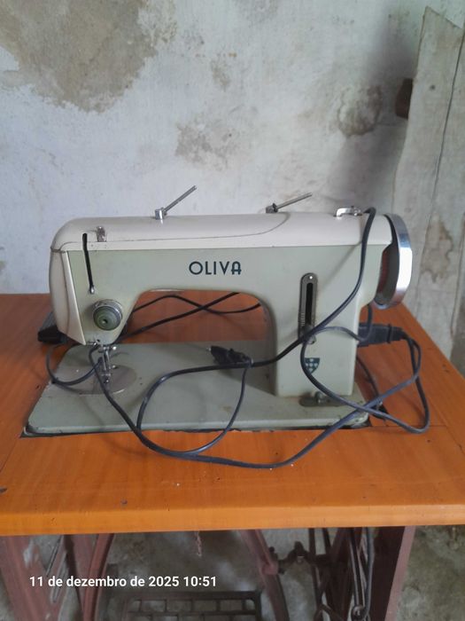 Máquina de costura