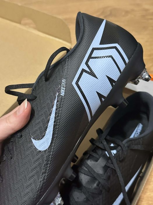 Nike Vapor 16 acad sg-pro ac