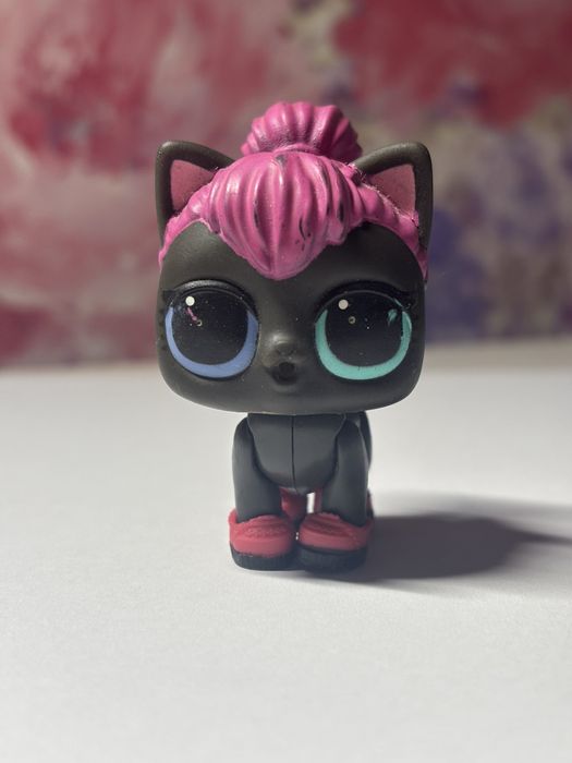 Іграшка оригінальна киця L.O.L