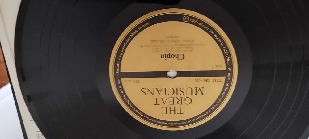 Vinil 33 1/3 rpm Chopin com revista antiga vida e obra incluída