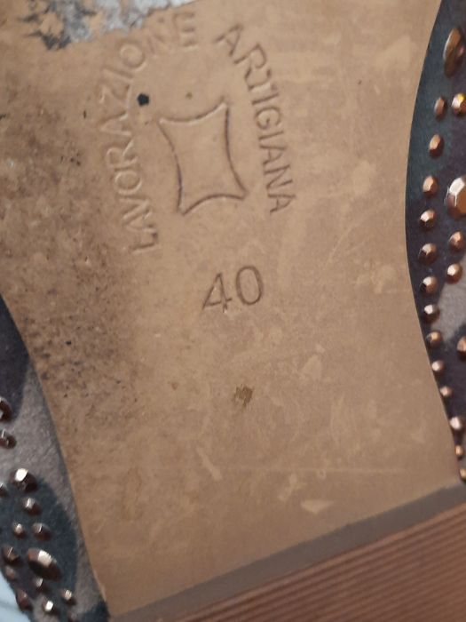 Piękne baleriny materiałowe moro w złote dżety 40