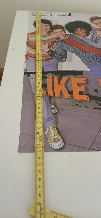 Poster Like Us, novo