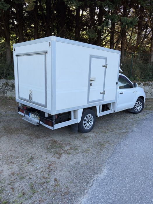 Toyota hilux isotermica