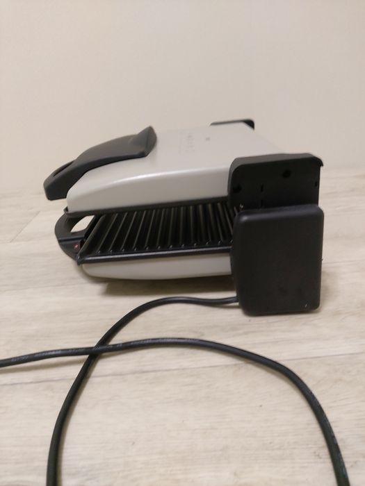 Продам б.у гриль.