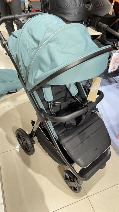 Коляска детская прогулочная