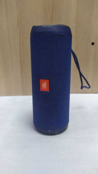 Bluetooth-колонка JBL Flip 4