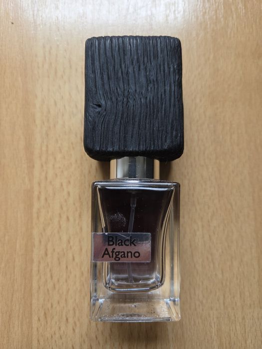 Nosomato Black Afgano połowa z 30 ml