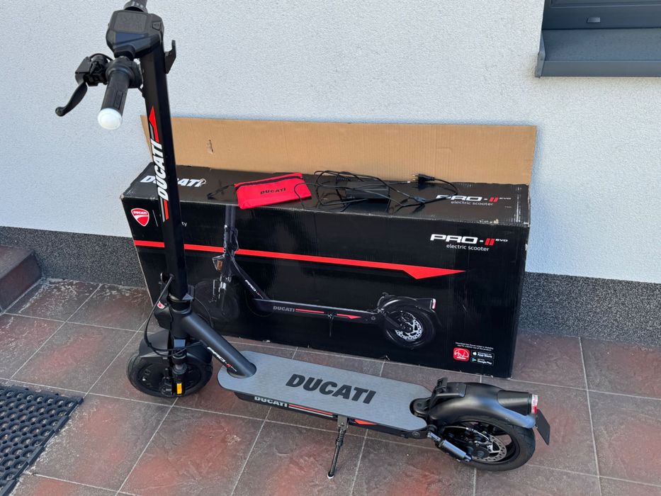 Hulajnoga DUCATI PRO 2 EVO niski przebieg 792 km