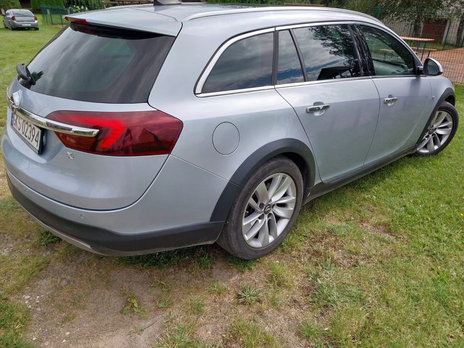 Opel Insignia 4x4 na full wypasie 2.0 2016r.