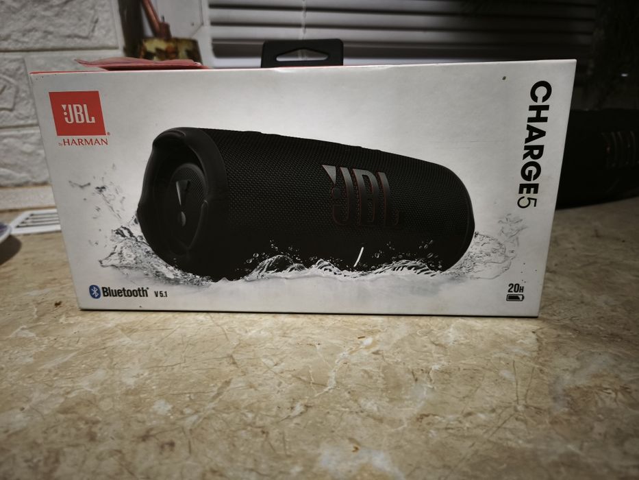Ауді колонка jbl charge 5