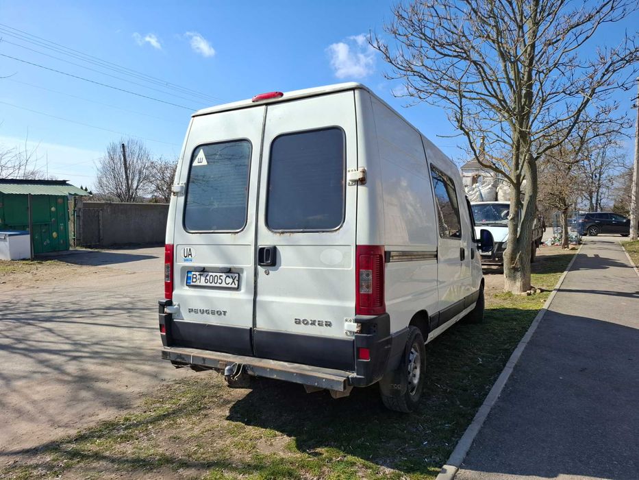 Бус 2.2 дизель 2004Peugeot  boxer