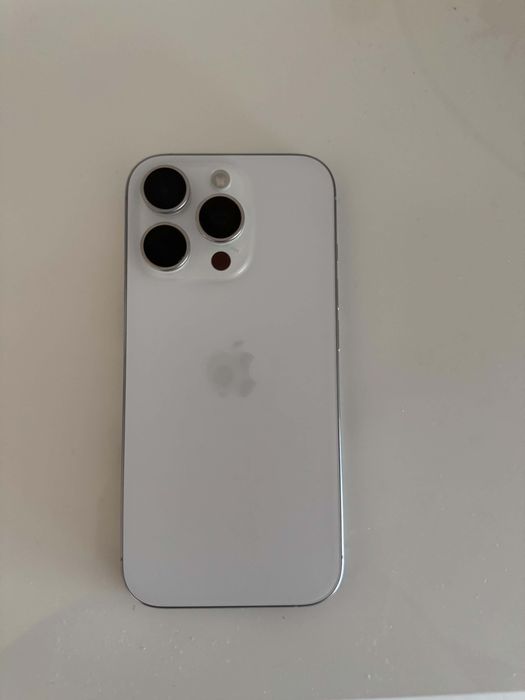 Iphone 16 pro biały