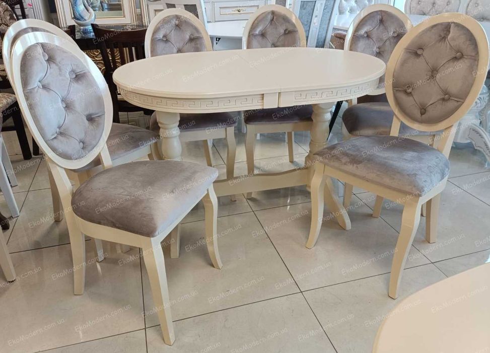 Стільці м'які банкетні Білі та Слонова кістка у вітальню, на кухню