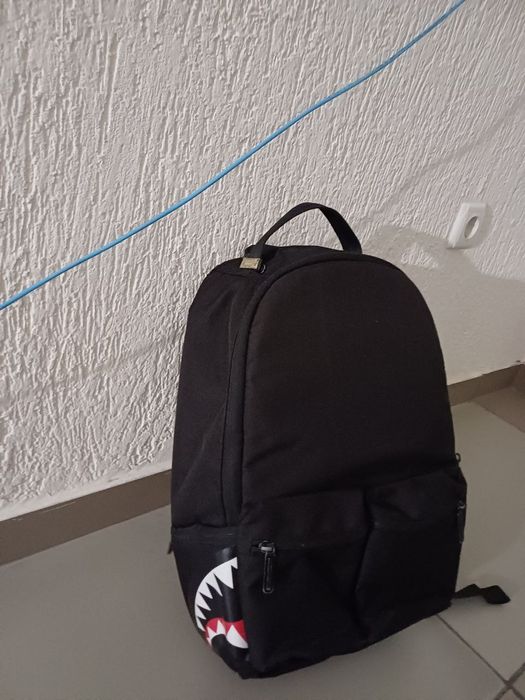 Sparyground double cargo side