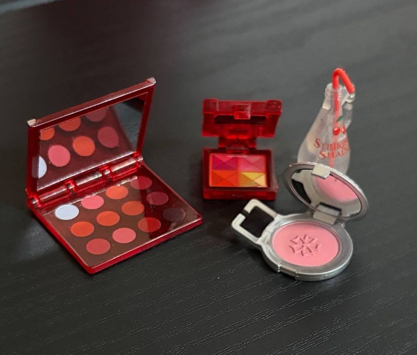 Ляльки Rainbow High