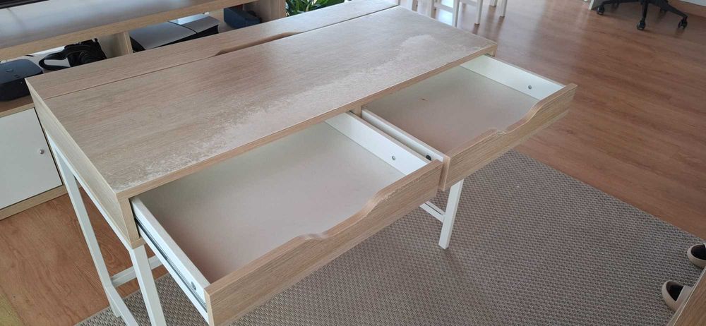 Mesa escritorio + cadeira