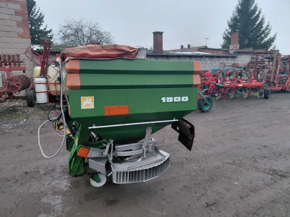 Rozsiewacz Amazone ZA-M 1500 ,2000kg limiter graniczny komputer