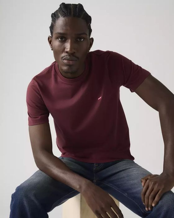 Футболка Levi’s (оригінал ) stantart fit  Розмір: M